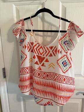 PERSAYA Cold Shoulder Tribal Print Short Sleeve Blouse